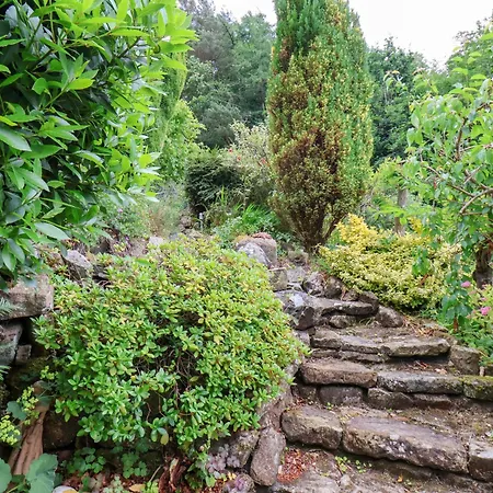 Eskdale View, 5 Hollins * וויטבי