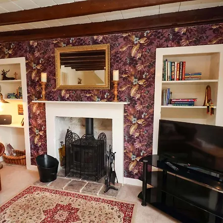 Eskdale View, 5 Hollins *